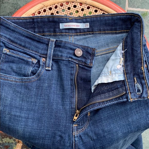 721 High Rise Skinny - Picture 5 of 5